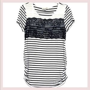 SKIES ARE BLUE black & white maternity top